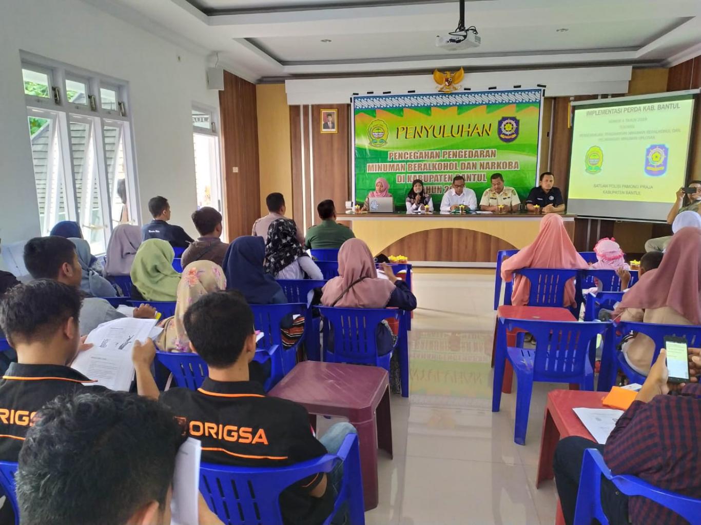 PENYULUHAN PENCEGAHAN PENGEDARAN PENGGUNA MINUMAN BERAKOHOL DAN NARKOBA